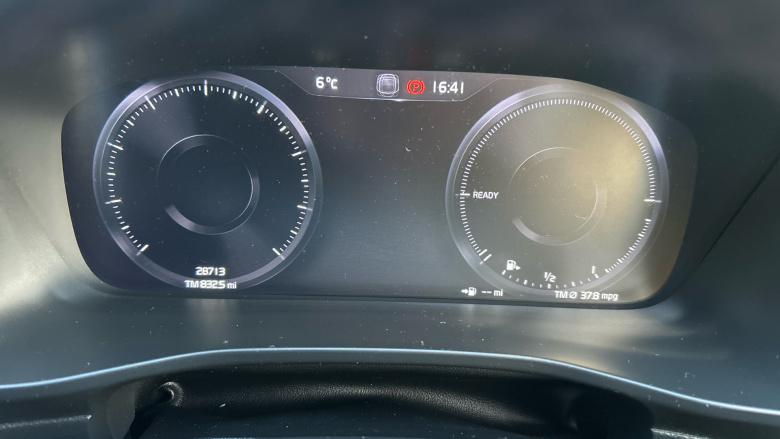 Volvo Xc40 1.5 T4 Recharge PHEV Plus Dark 5dr Auto Estate